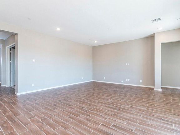 4th image of 30889 N 128th Dr