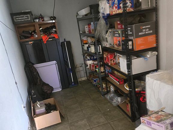 5th image of 255 Ivey Rd