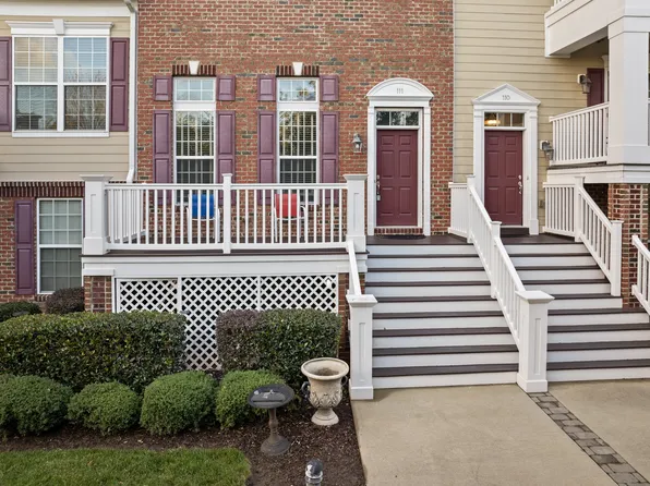 10410 Sablewood Dr Unit 111, Raleigh, NC 27617