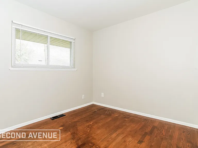 4349 Saint Dominic Dr — Photo 12