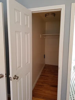 Rented by Bruma Realty LLC | media 21