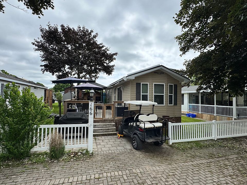 1st image of 490 Empire Rd #For166
