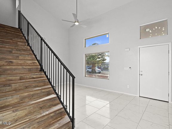 5th image of 1500 Honeysuckle Dr