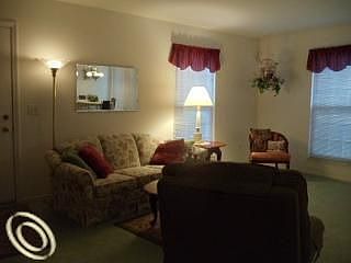 4th image of 44239 Providence Dr
