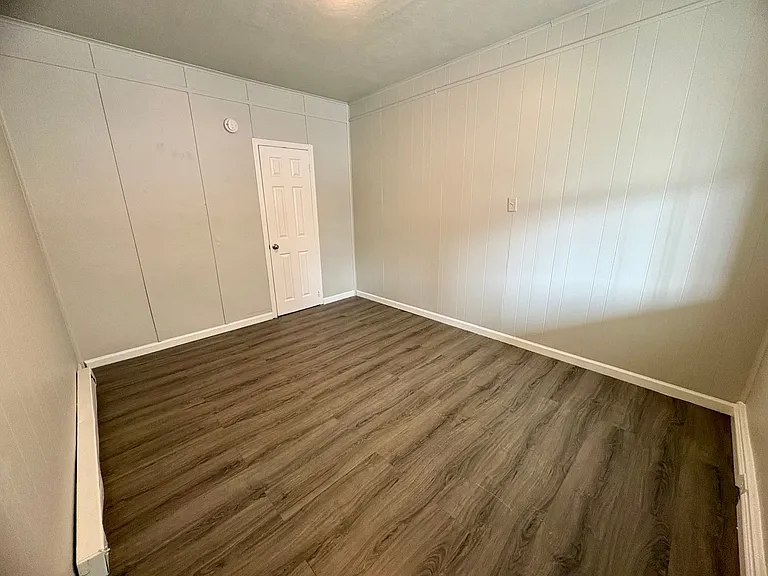 627 N Hartley Street — Photo 10