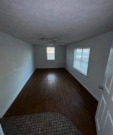 1605 Calhoun Ave — Photo 11