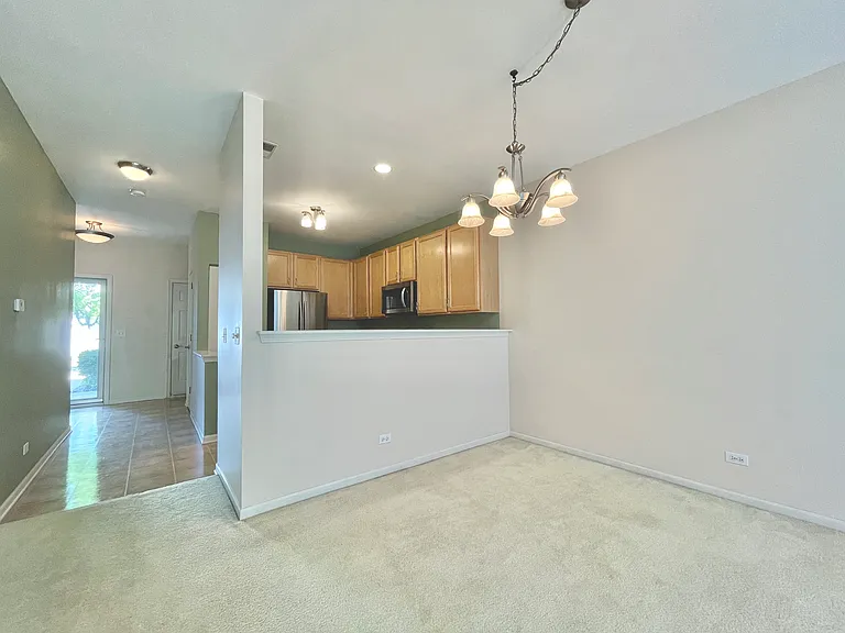 2867 Falling Waters Dr — Photo 11