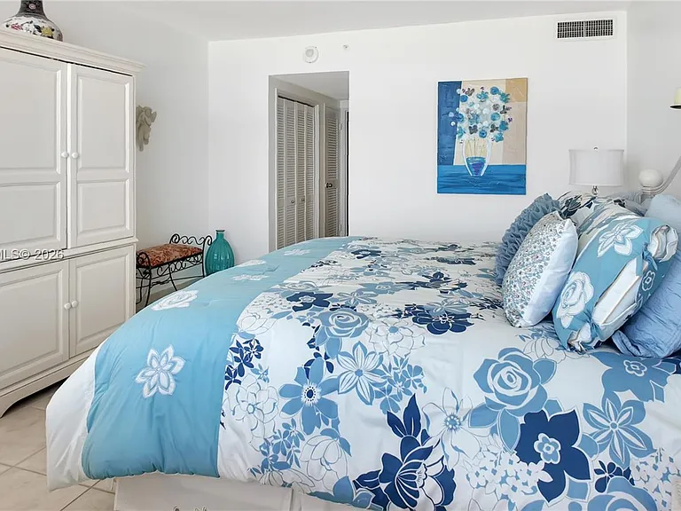 5601 Collins Ave #711 — Photo 15