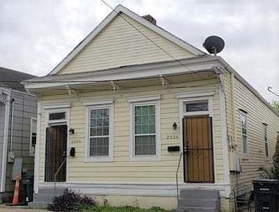 1st image of 2036 Delachaise St
