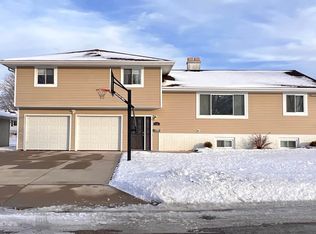 124 Hillcrest Dr, Reinbeck, IA 50669