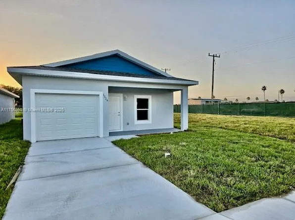 1524 Las Villas Blvd, Sebring, FL 33870