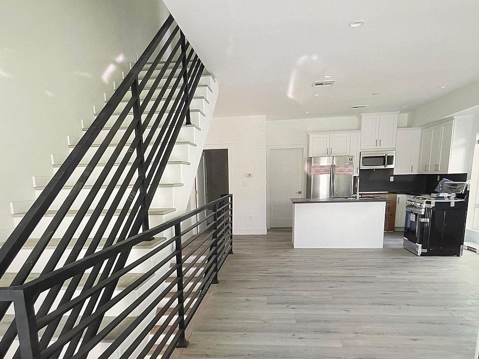 1st image of 5651 Fair Ave #5651
