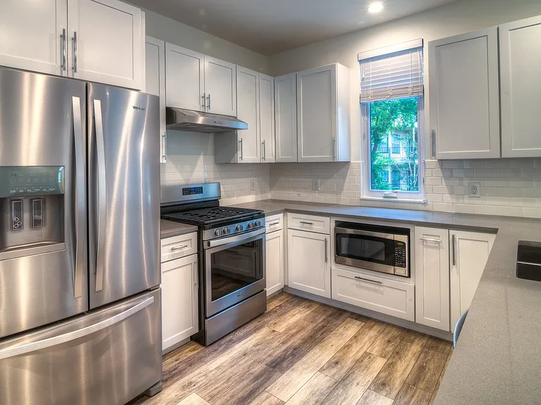 3111 Walling Dr — Photo 3