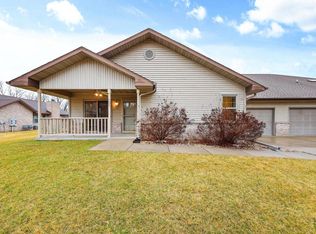 205 Whitneys Way, Edgerton, WI 53534