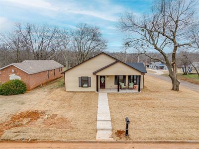 701 E Grant Ave, Guthrie, OK, 73044