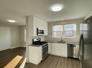 907 N Northwest Hwy APT 1, Park Ridge, IL 60068