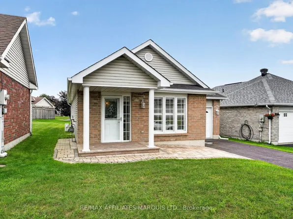 121 Gail Elizabeth Ct, Cornwall, ON K6H 0A7