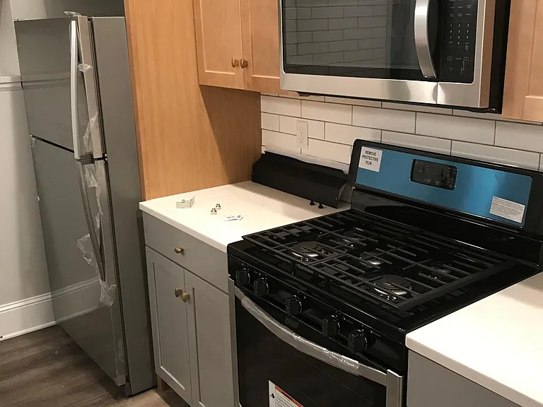 834 Kerr St — Photo 12