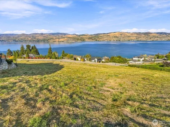 155 Grandview Lane, Chelan, WA 98816