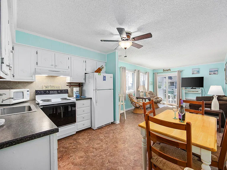 5001 N Ocean Blvd #2-G — Photo 3