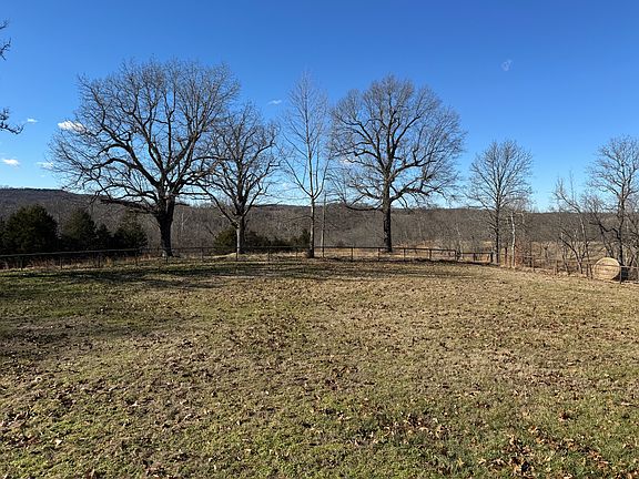 5th image of 20596 Sonora Rd