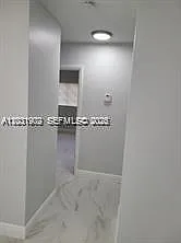 590 NE 20th St #1-2 — Photo 9