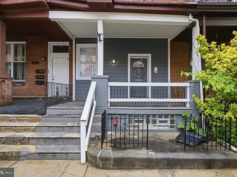 2238 N Park Ave #B — Photo 19