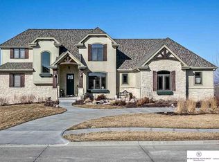 4810 S 235th St, Elkhorn, NE 68022