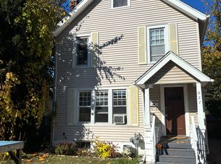 827 Sylvan Ave, Ann Arbor, MI 48104