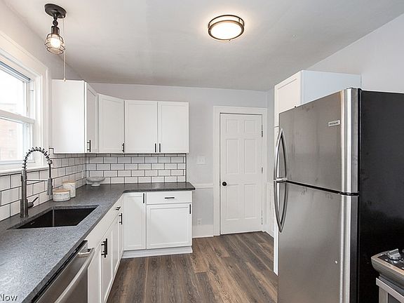 2nd image of 10612 Clifton Blvd
