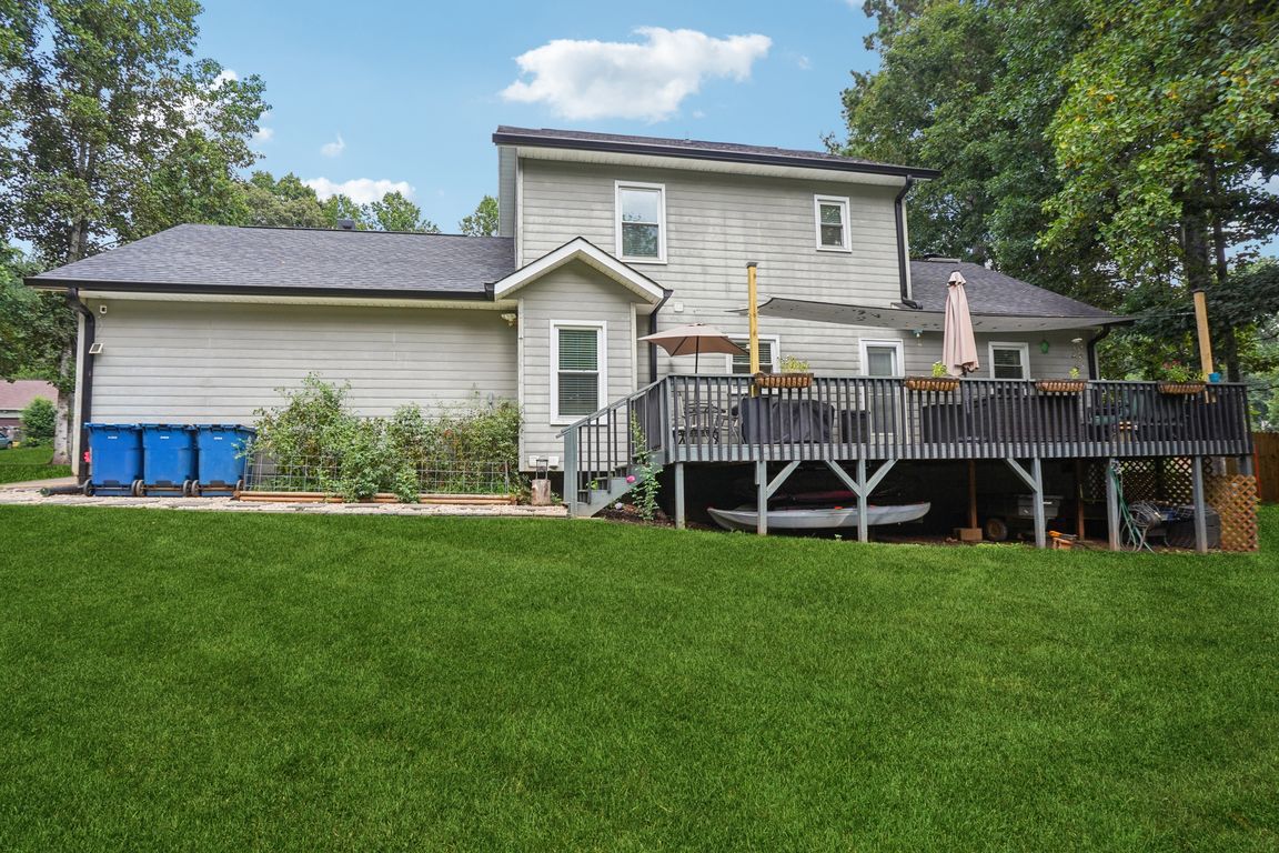 Seaver Ct-S3107-069.jpg
