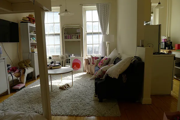Rented by Corcoran | media 3
