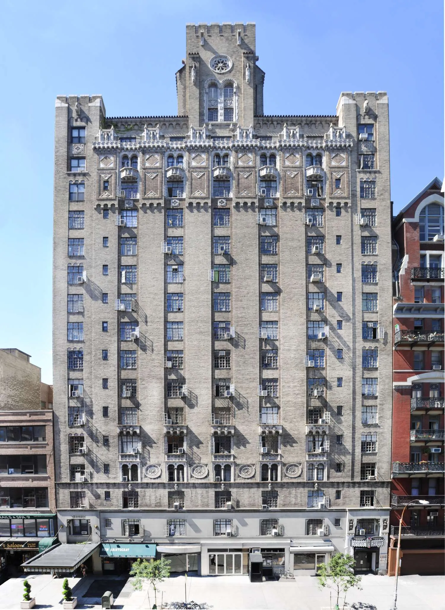 The Carteret at 208 West 23rd Street in Chelsea : Sales, Rentals,  Floorplans | StreetEasy