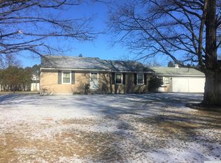 9 South Dr, Claverack, NY 12513