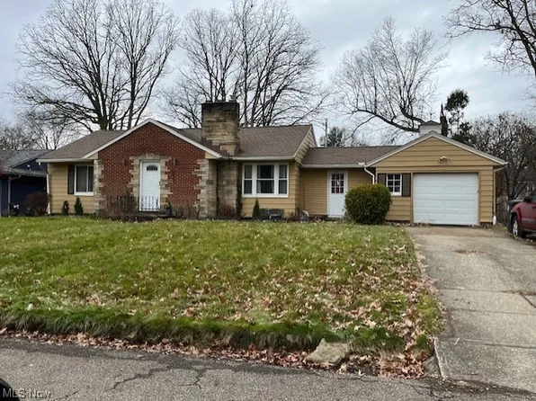 464 McPherson Ave, Akron, OH 44313