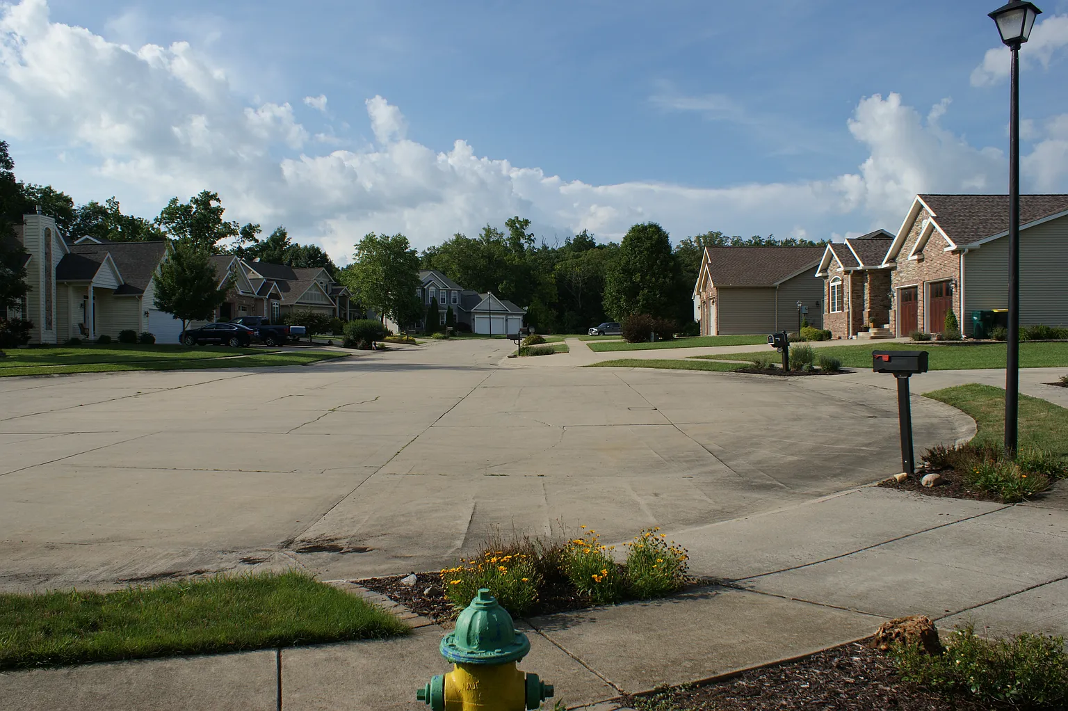1059 Woodberry Ln photo 1