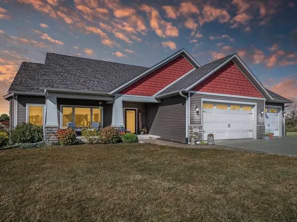 985 152nd Ave, New Richmond, WI 54017