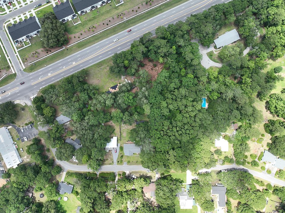 2nd image of 0 Oak Dr