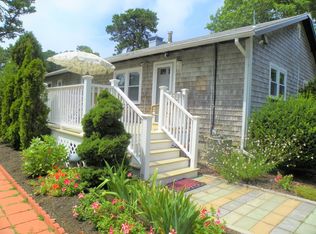 33 Danbury St, South Yarmouth, MA 02664