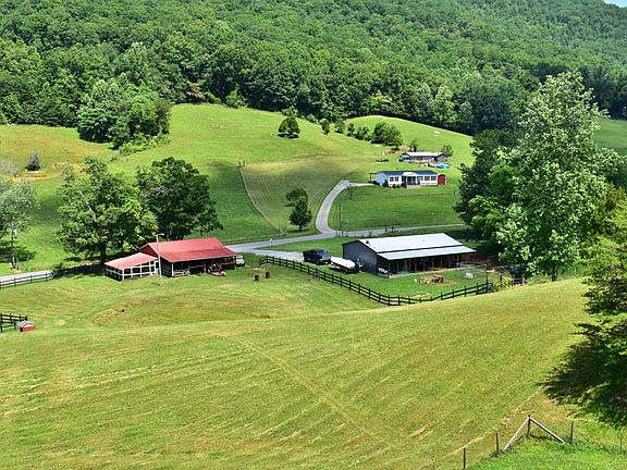 4th image of 1319 Ideal Valley Rd