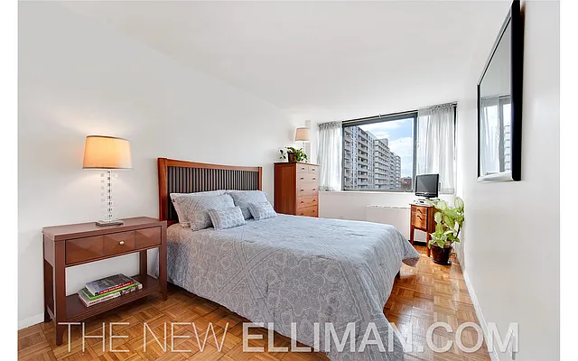 Sold by Douglas Elliman | media 9
