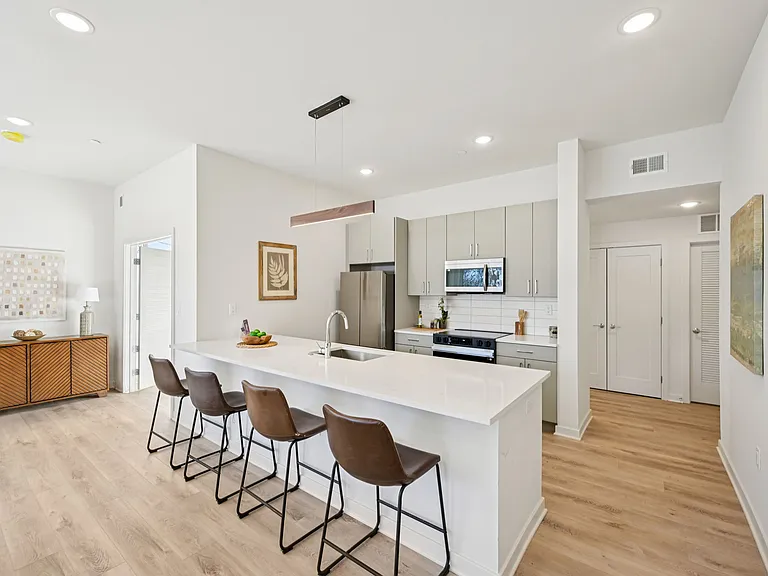 The Jordan Residences — Photo 9