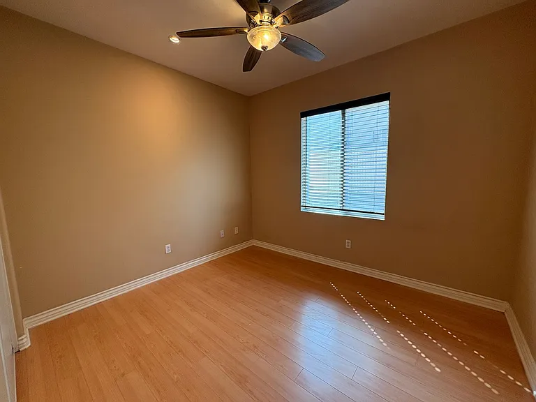 1456 Pinewood Dr — Photo 20