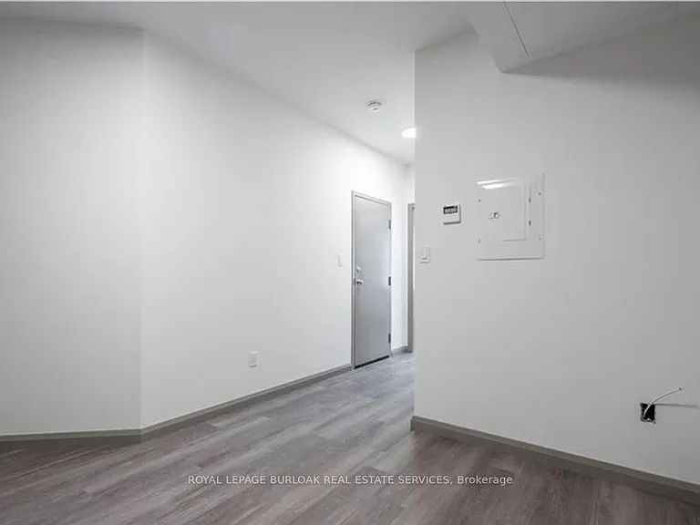 36 Grant Ave #1A — Photo 6