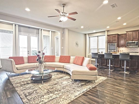 Open design is perfect for entertaining!