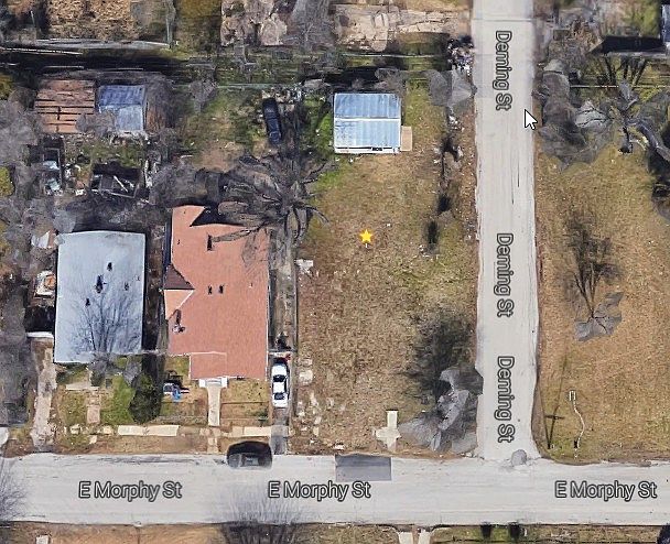 2nd image of 1413 E Morphy St