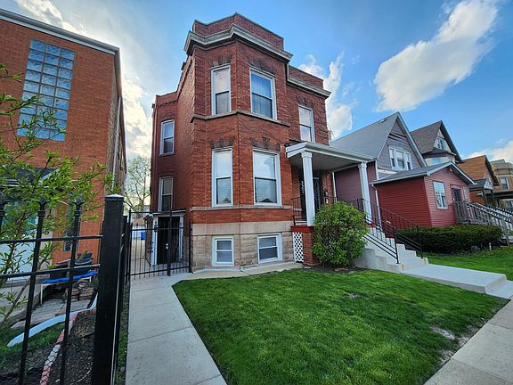 2nd image of 1040 N Central Ave