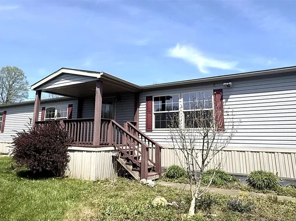 16258 S Shady Acres Dr, Meadville, PA 16335