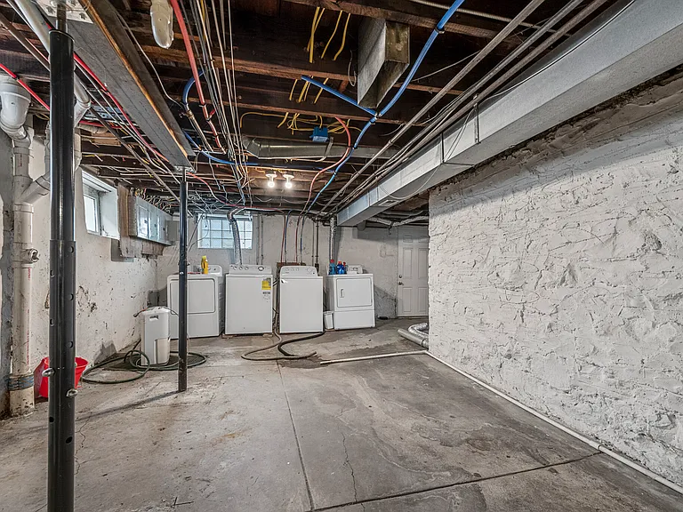 6019 Scanlan Ave #1E — Photo 12