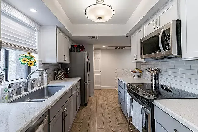 9460 E Mission Ln #116 — Photo 8